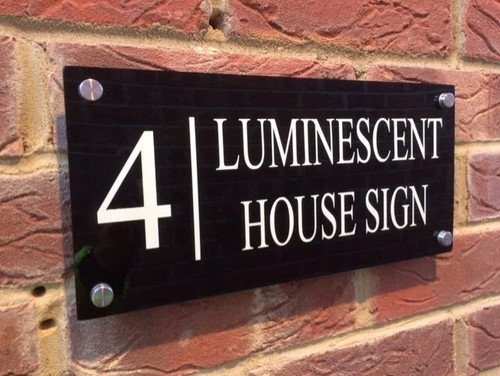 Luminous modern house - luminous, sign